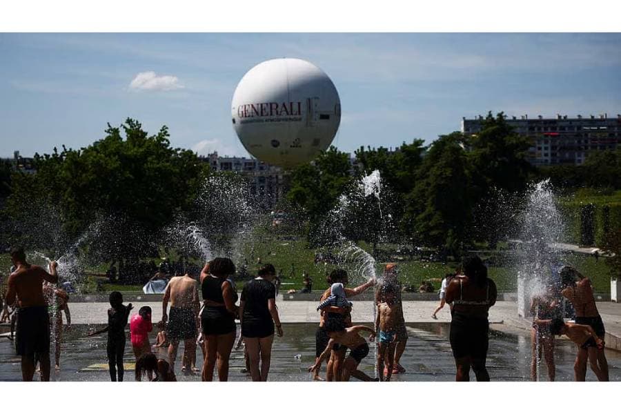 Europe braces for prolonged heatwave as temperatures approach 40C