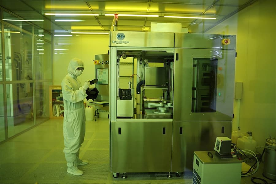 In South Korea, a job or partner at Samsung or SK Hynix is the new 'A+' catch