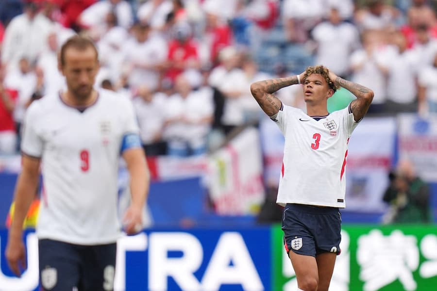 England fail to break down stubborn Ghana in 0-0 draw