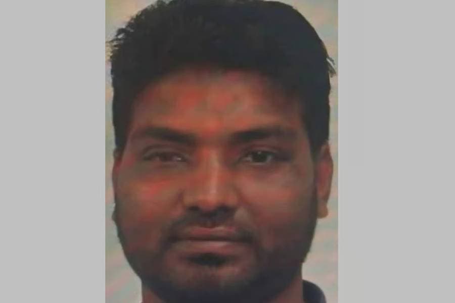 Italian police identify suspect in triple Bangladeshi murder in Rome