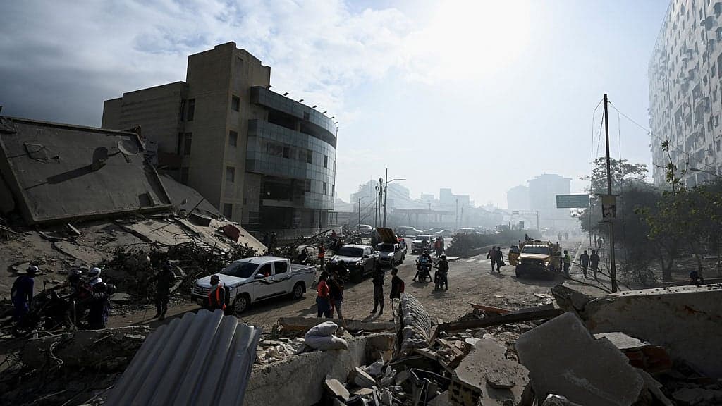Death toll in Venezuela earthquakes tops 1,400