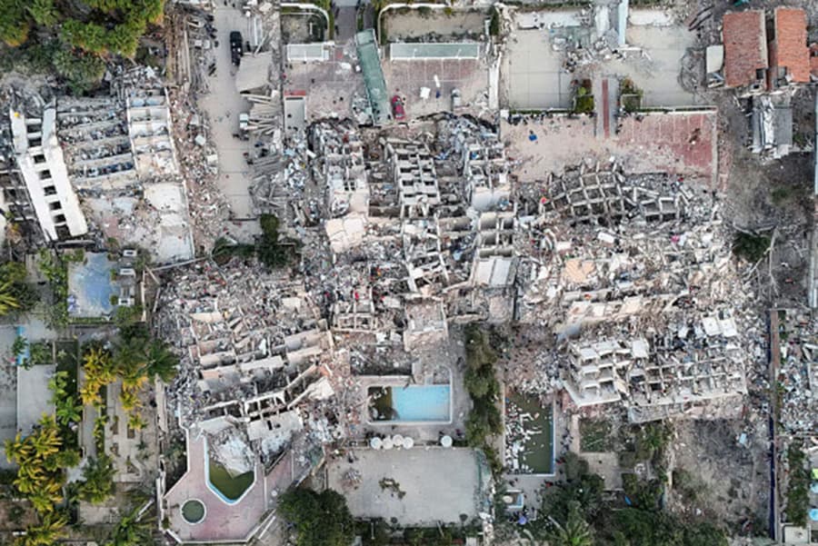 Venezuela quake death toll nears 1,500