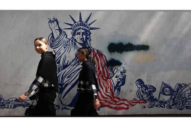 US and Iran enter technical talks to secure peace deal, shipping restart