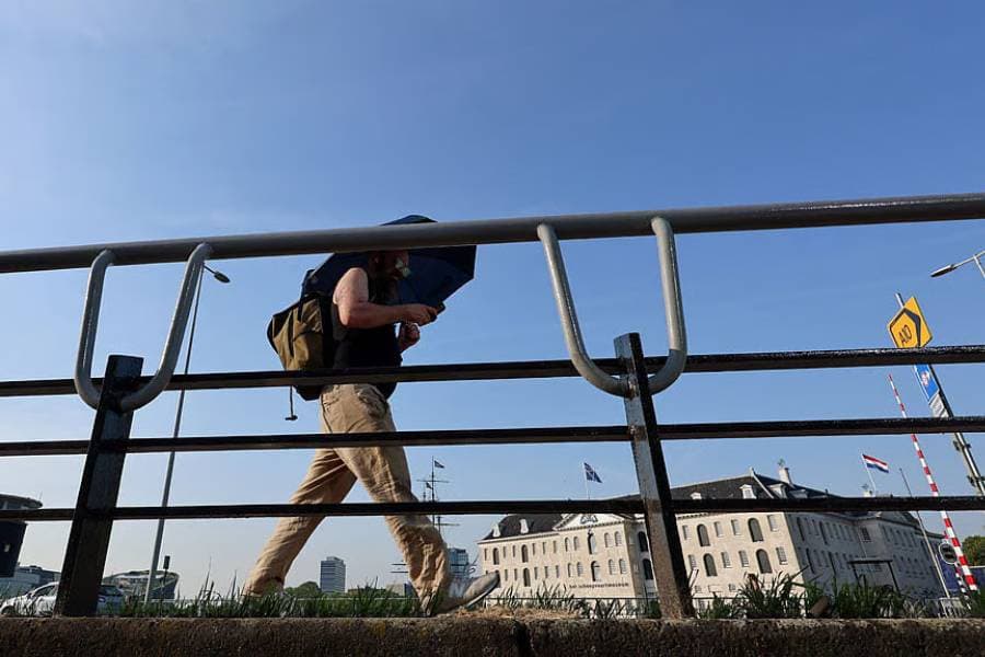 Heatwave caused some 480 excess deaths in Netherlands, health authorities say