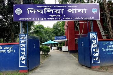 Rickshaw van driver found dead with throat slit in Khulna