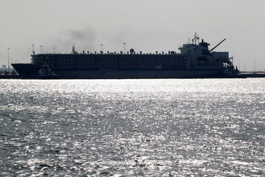 Iran and Qatar resume maritime trade: Iranian media
