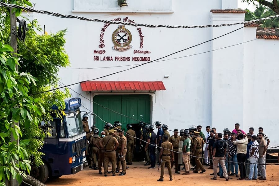 19 killed, over 50 injured in Sri Lanka prison clashes