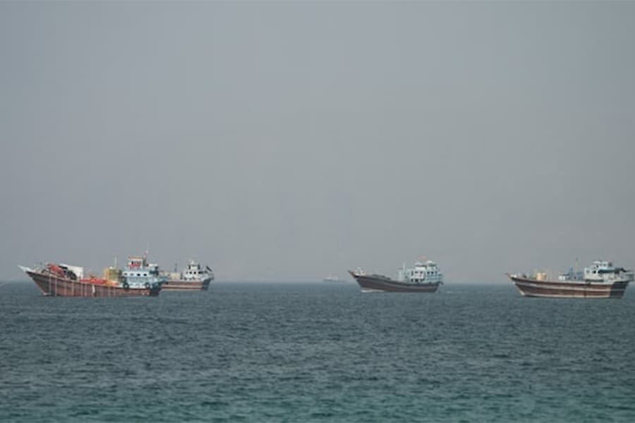 UN agency working to restart Hormuz evacuations after ship attack