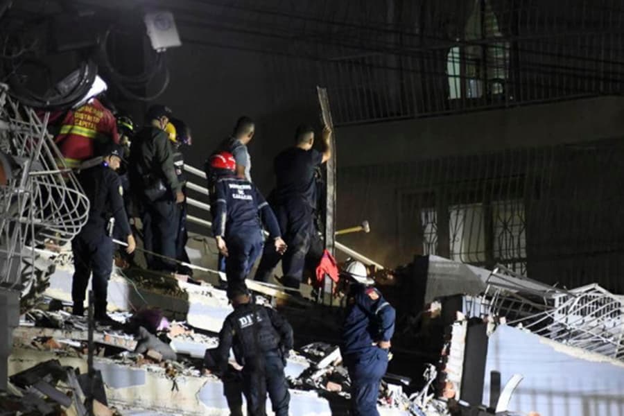 Venezuela quake death toll rises to 1,430